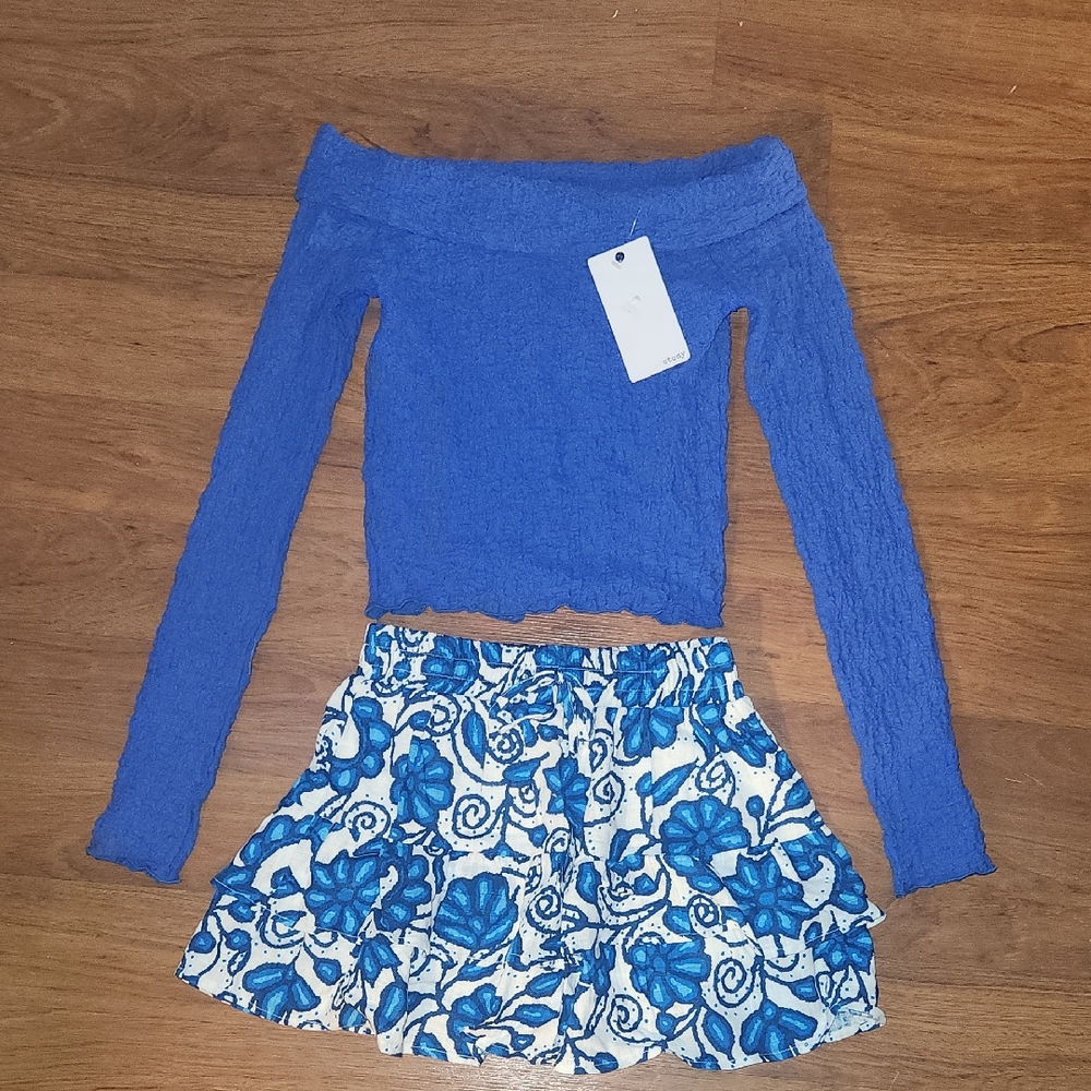 Eyeshadow Blue Off-Shoulder Top and Floral Skirt Set